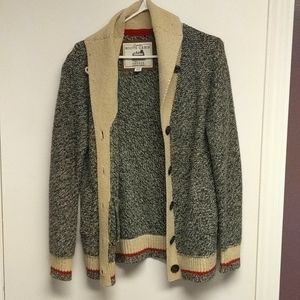 Roots long sleeve button up sweater.